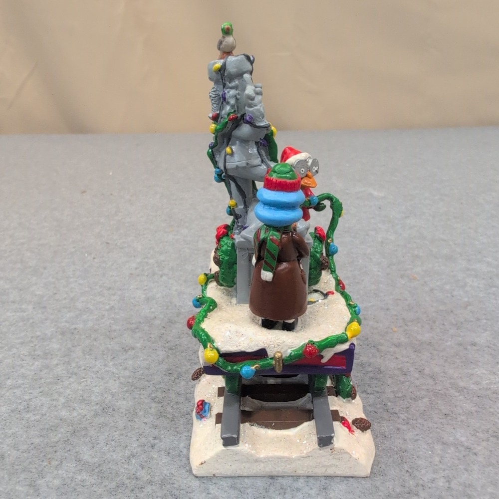 The Simpsons Christmas Express Christmas in Jebidiah Park Sculpture 0270 2005 - Picture 2 of 5